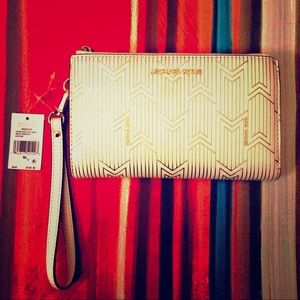 NWT Michael kors Wallet